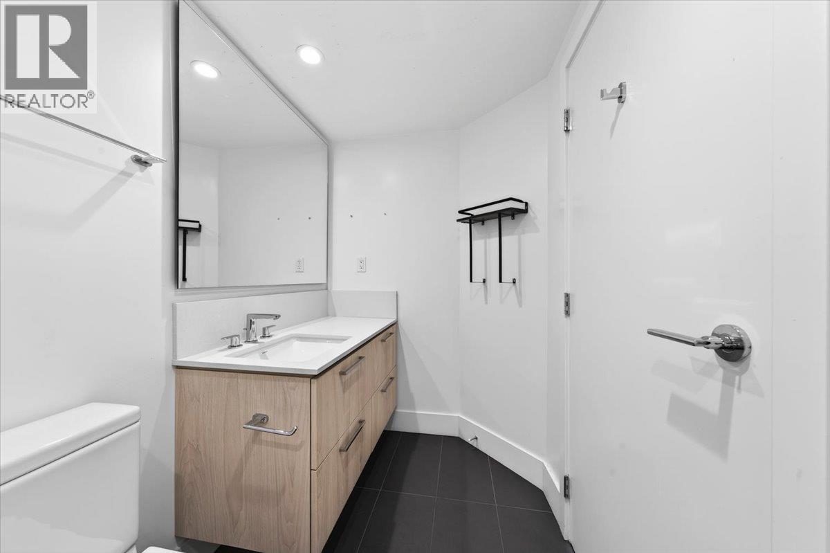 610 680 Seylynn Crescent Property Photo 22