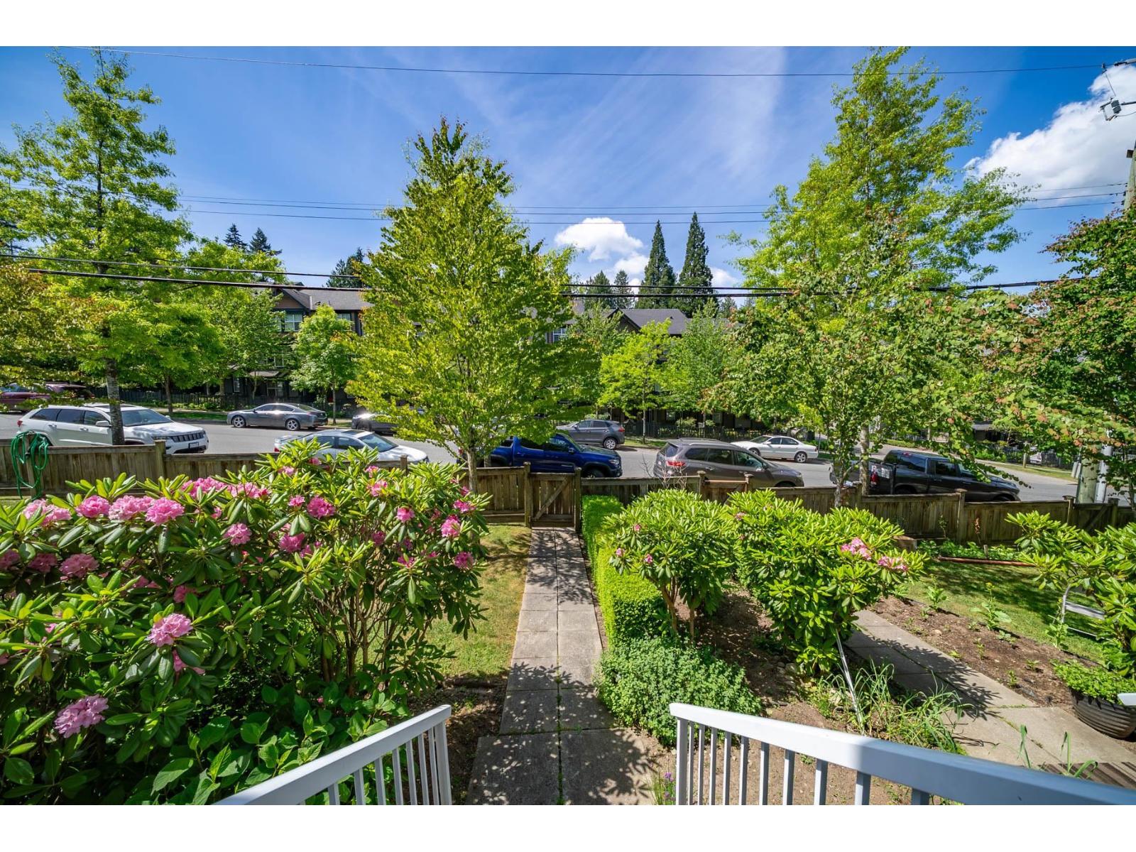 6 6110 138 Street Property Photo 4