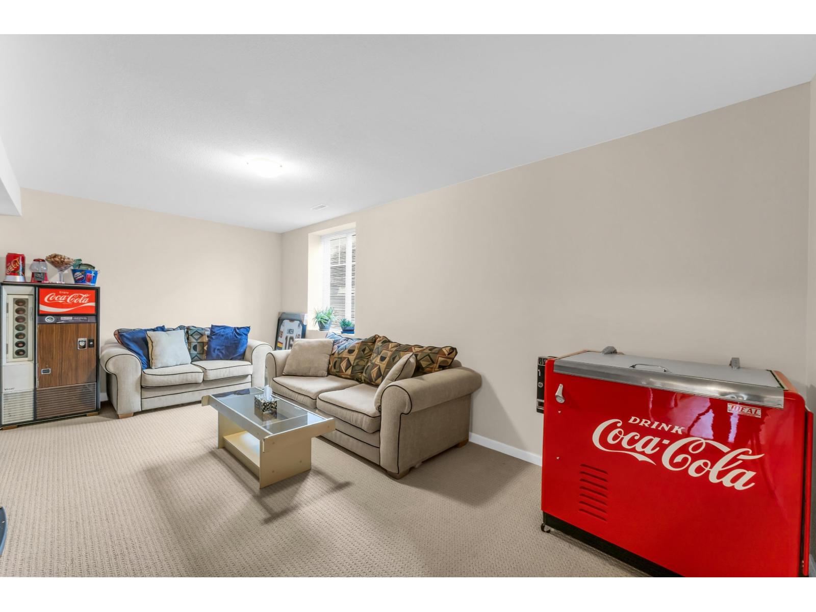6 6110 138 Street Property Photo 30