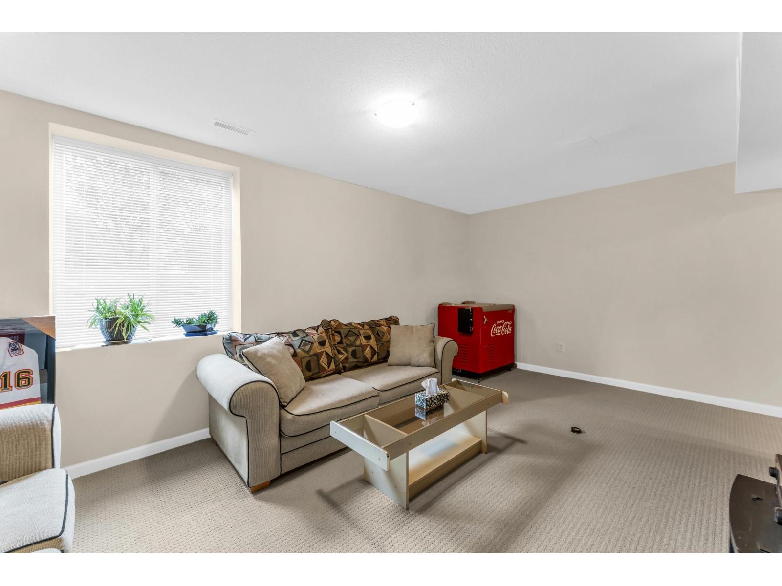 6 6110 138 Street Property Photo 31