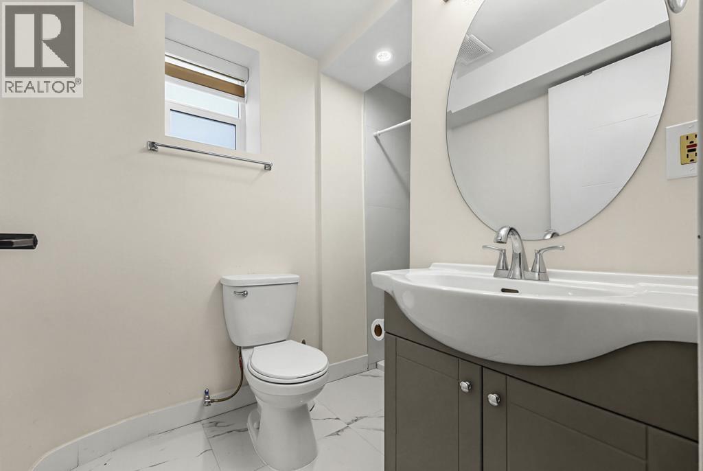 4936 Barker Crescent Property Photo 26