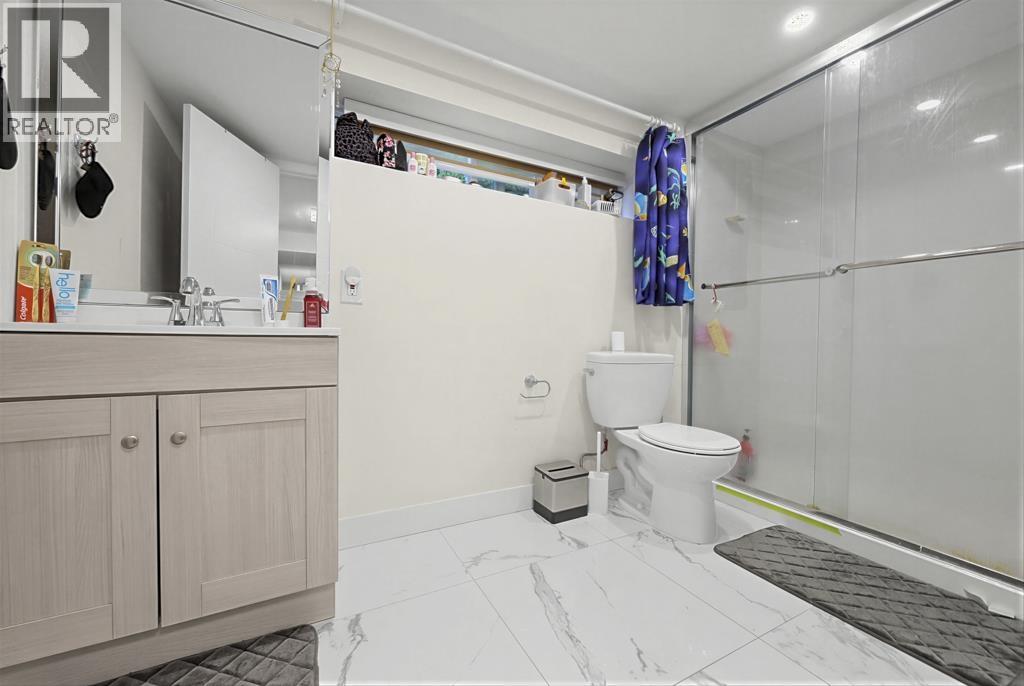 4936 Barker Crescent Property Photo 31