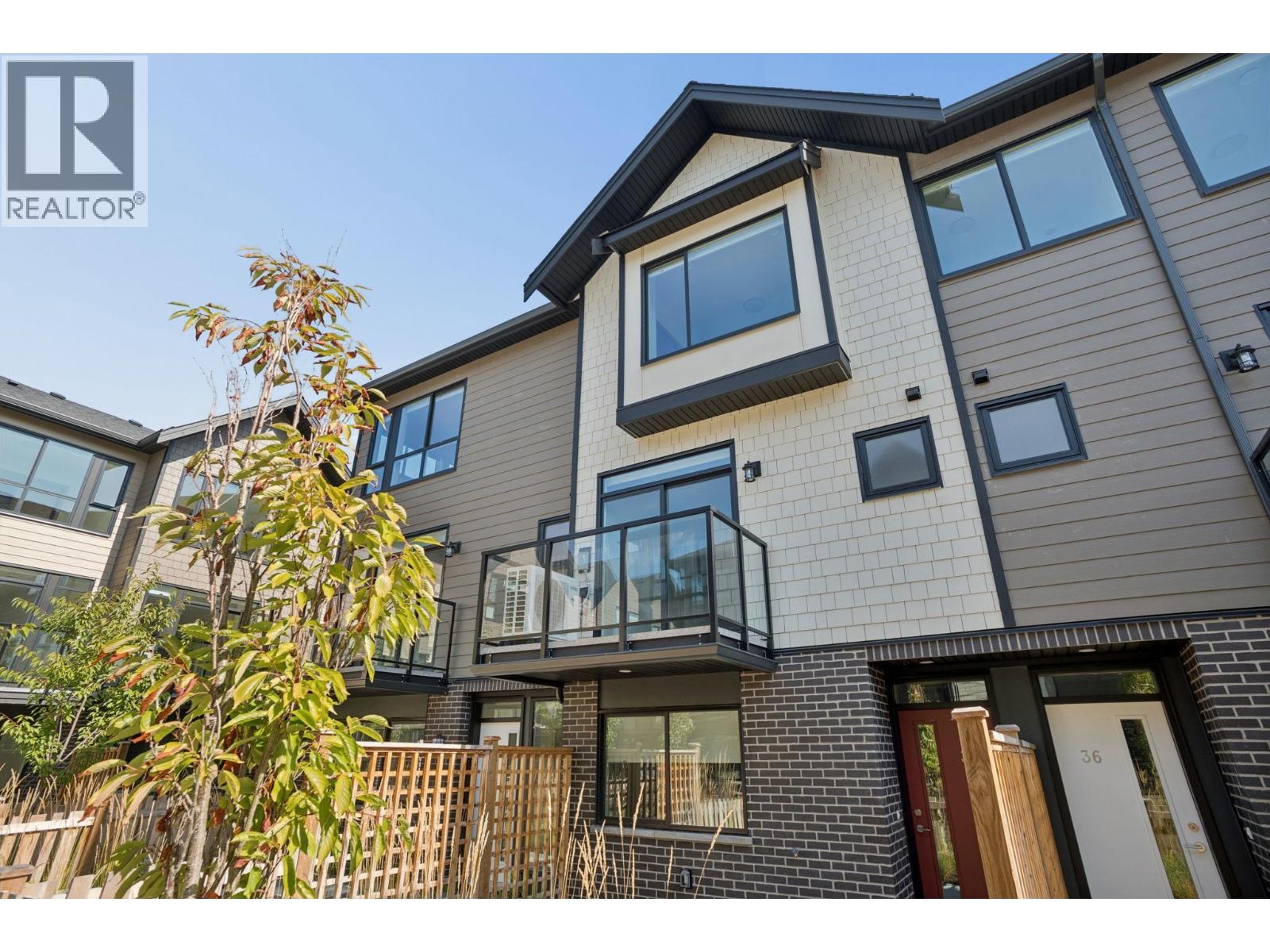 35 4337 Boundary Road Property Photo 1