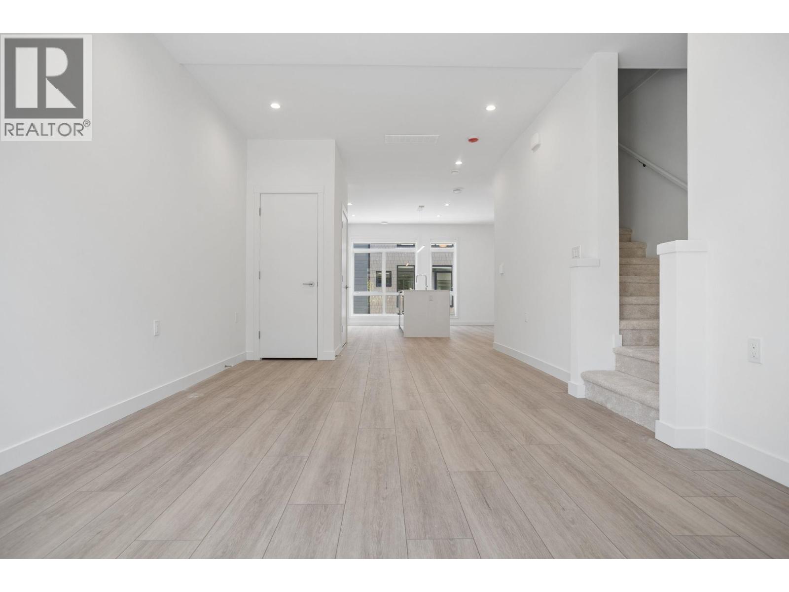 35 4337 Boundary Road Property Photo 8