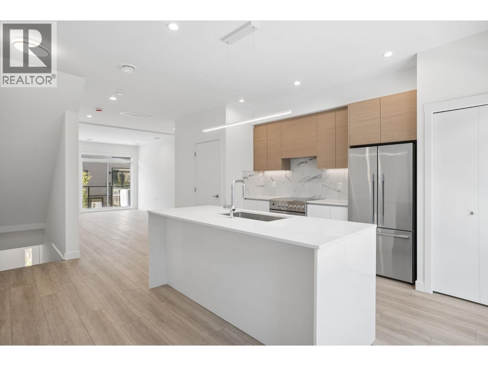 35 4337 Boundary Road Property Photo 12