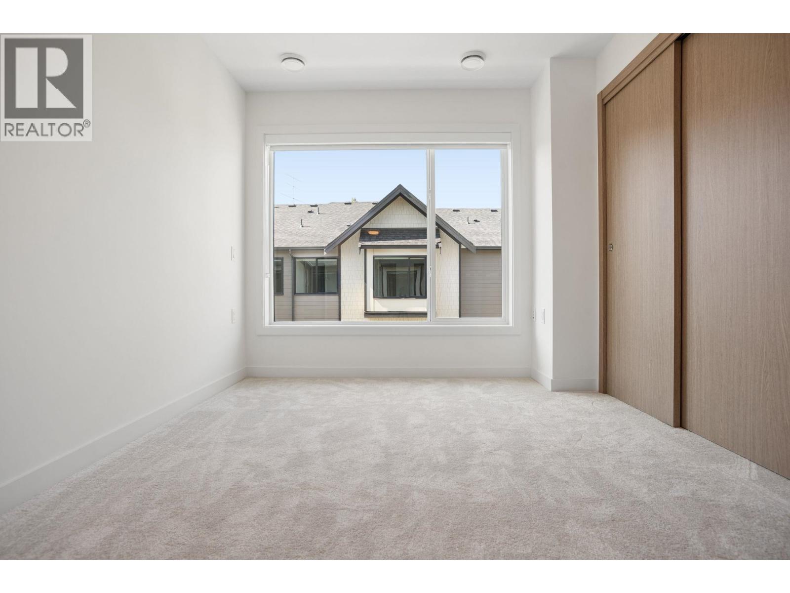 35 4337 Boundary Road Property Photo 20