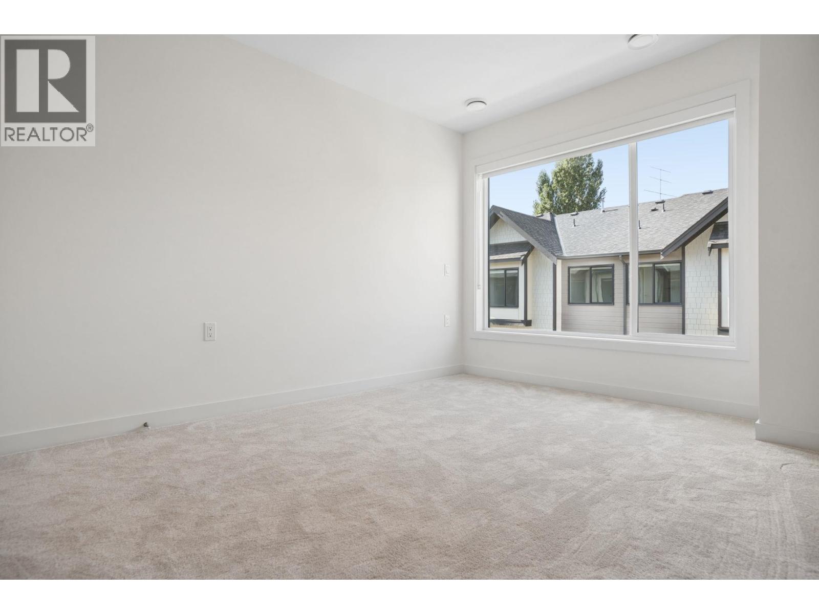 35 4337 Boundary Road Property Photo 22