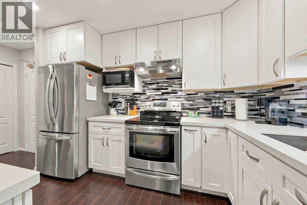113 2978 Burlington Drive Property Photo 6