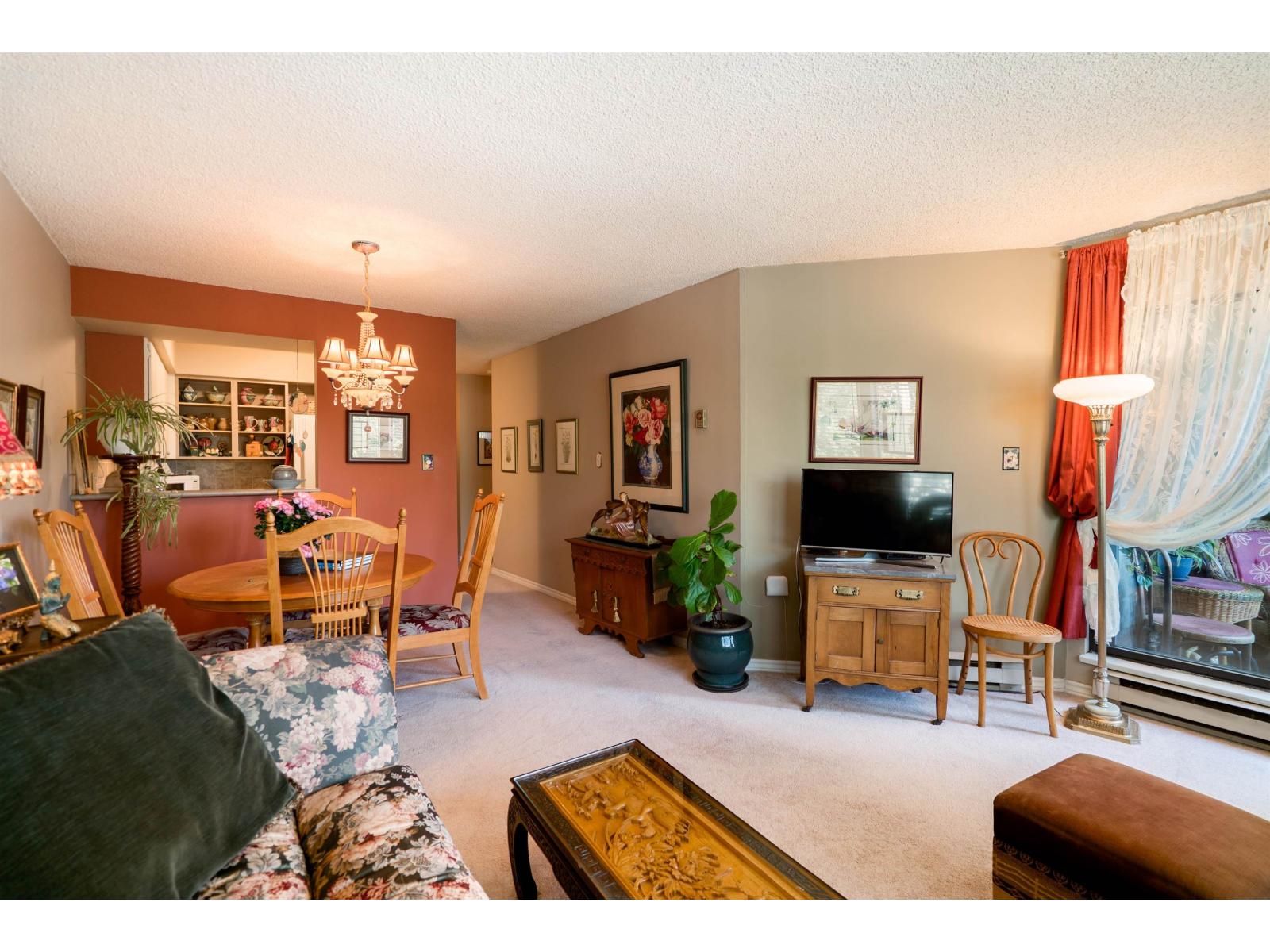 214 5224 204 Street Property Photo 11