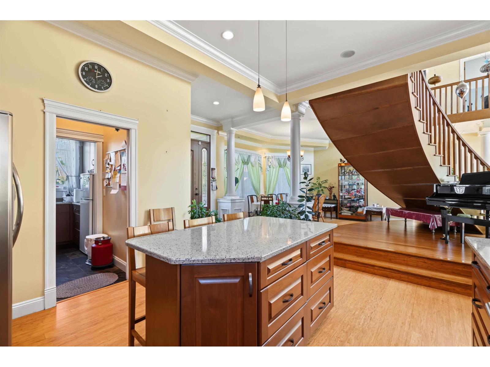 9168 Delview Lane Property Photo 11