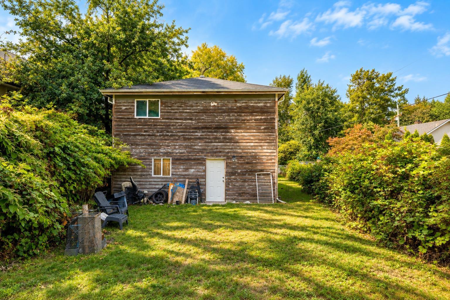 13090 111 Avenue Property Photo 4