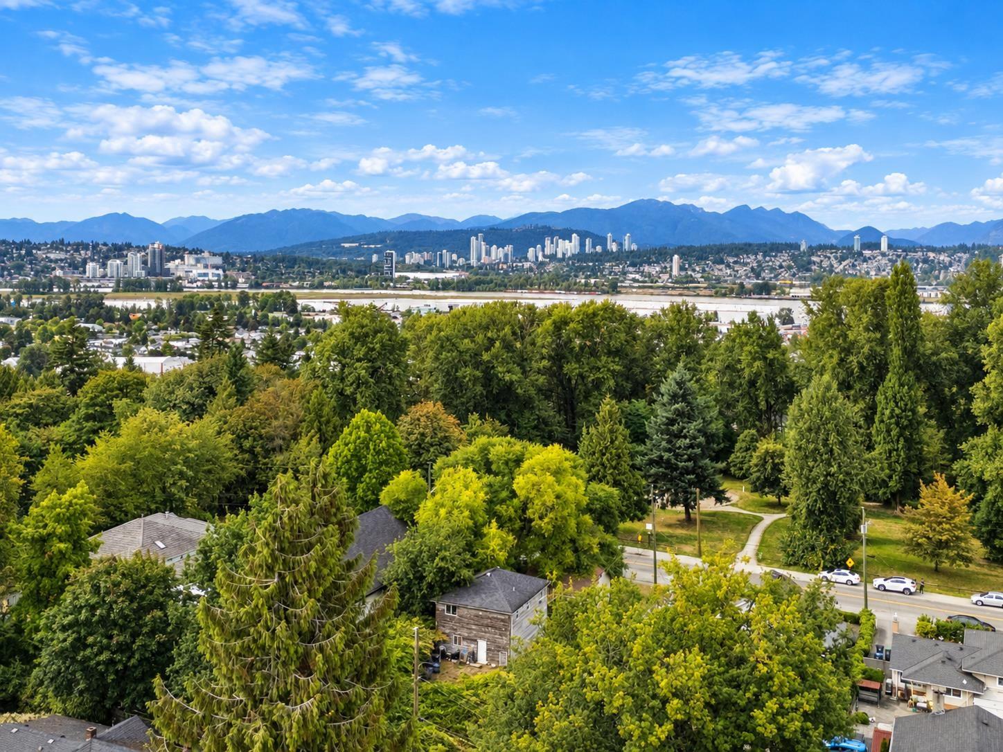 13090 111 Avenue Property Photo 5