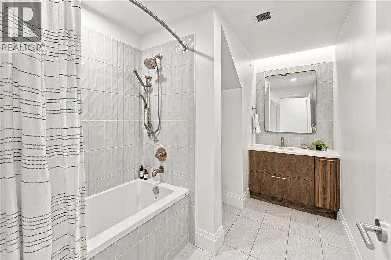 602 2550 Garden Drive Property Photo 30