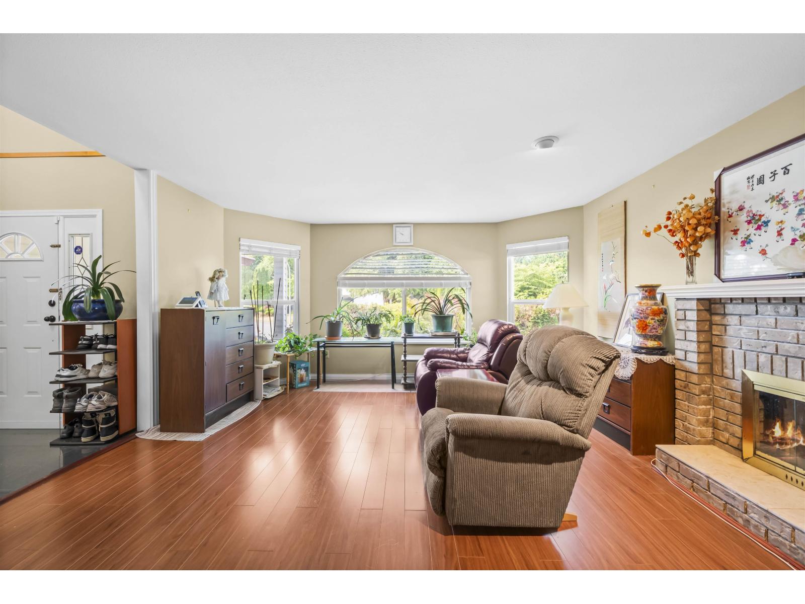 6012 124 Street Property Photo 3