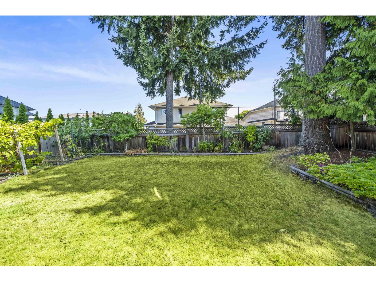 6012 124 Street Property Photo 10