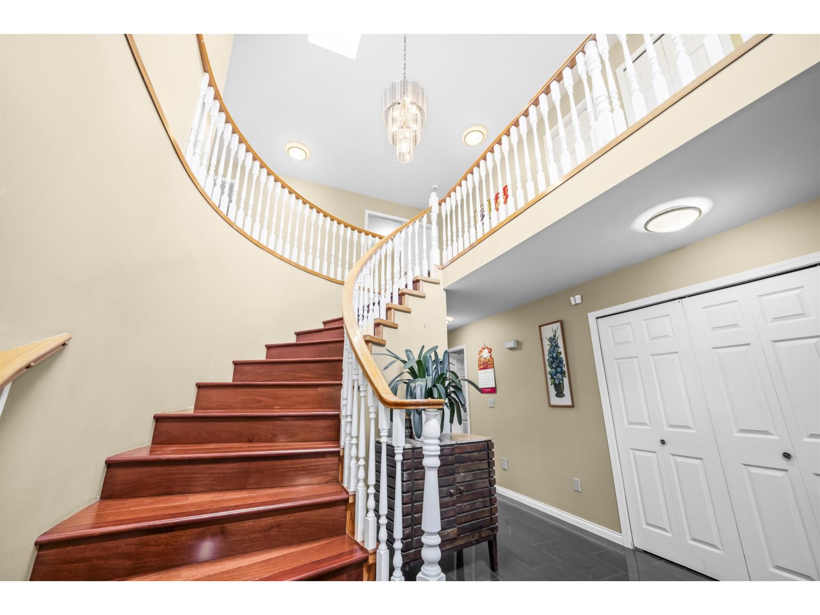 6012 124 Street Property Photo 21