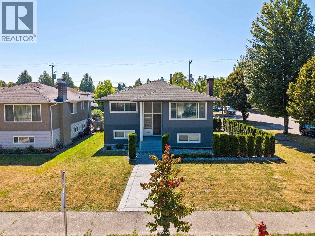 3006 E Georgia Street Property Photo 1