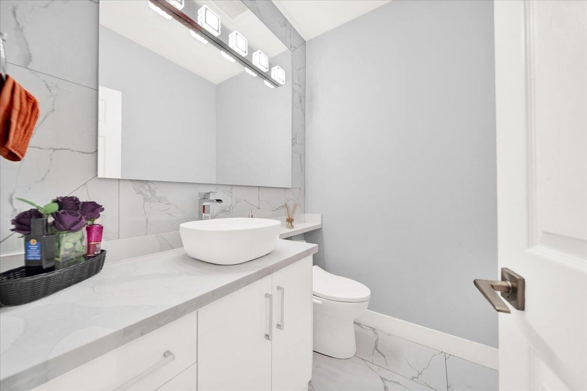 6640 123 Street Property Photo 27