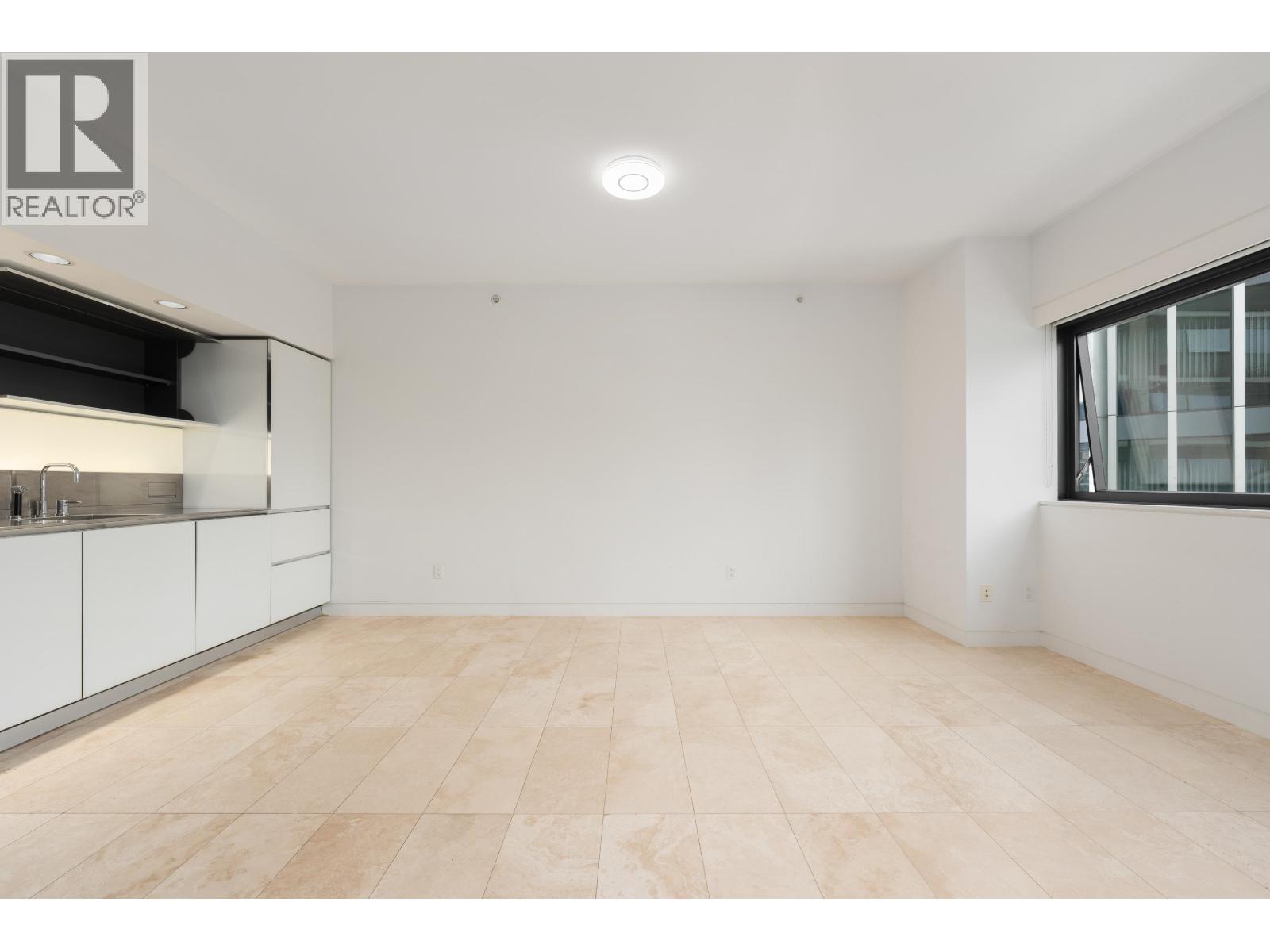 2604 838 W Hastings Street Property Photo 6