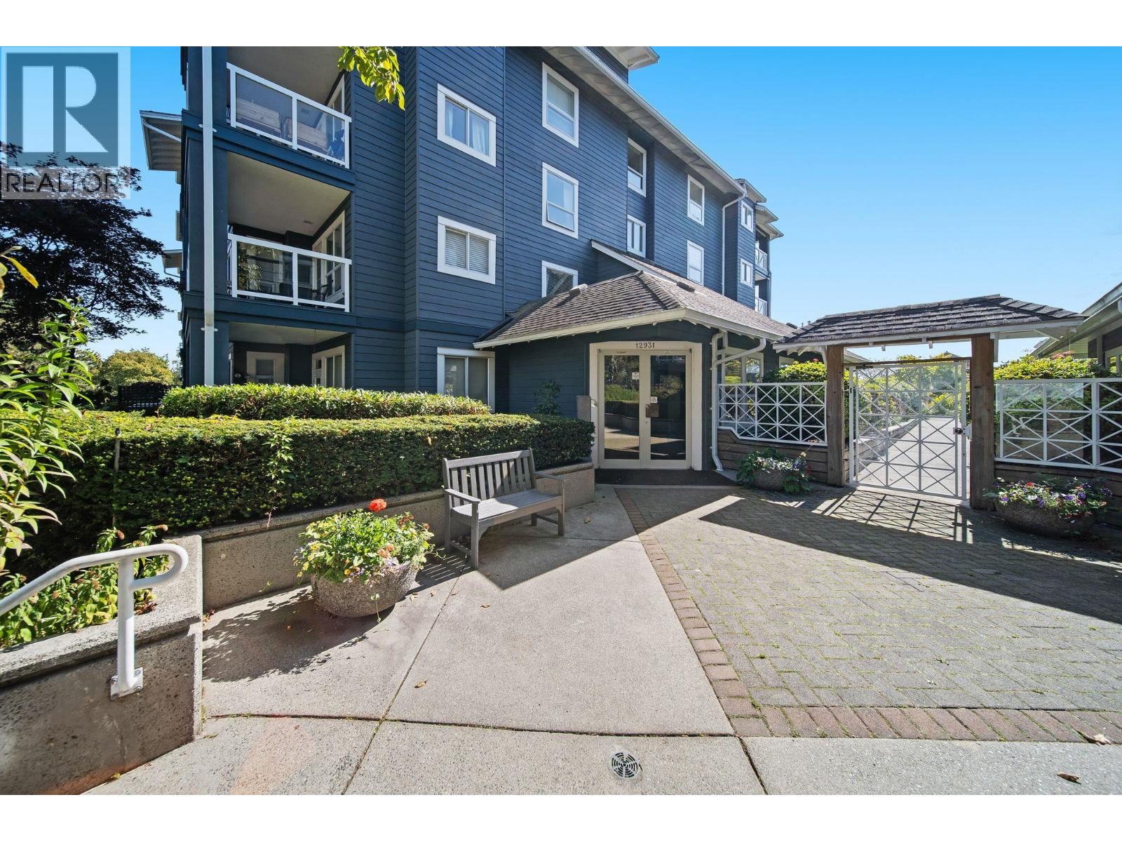 422 12931 Railway Avenue Property Photo 31