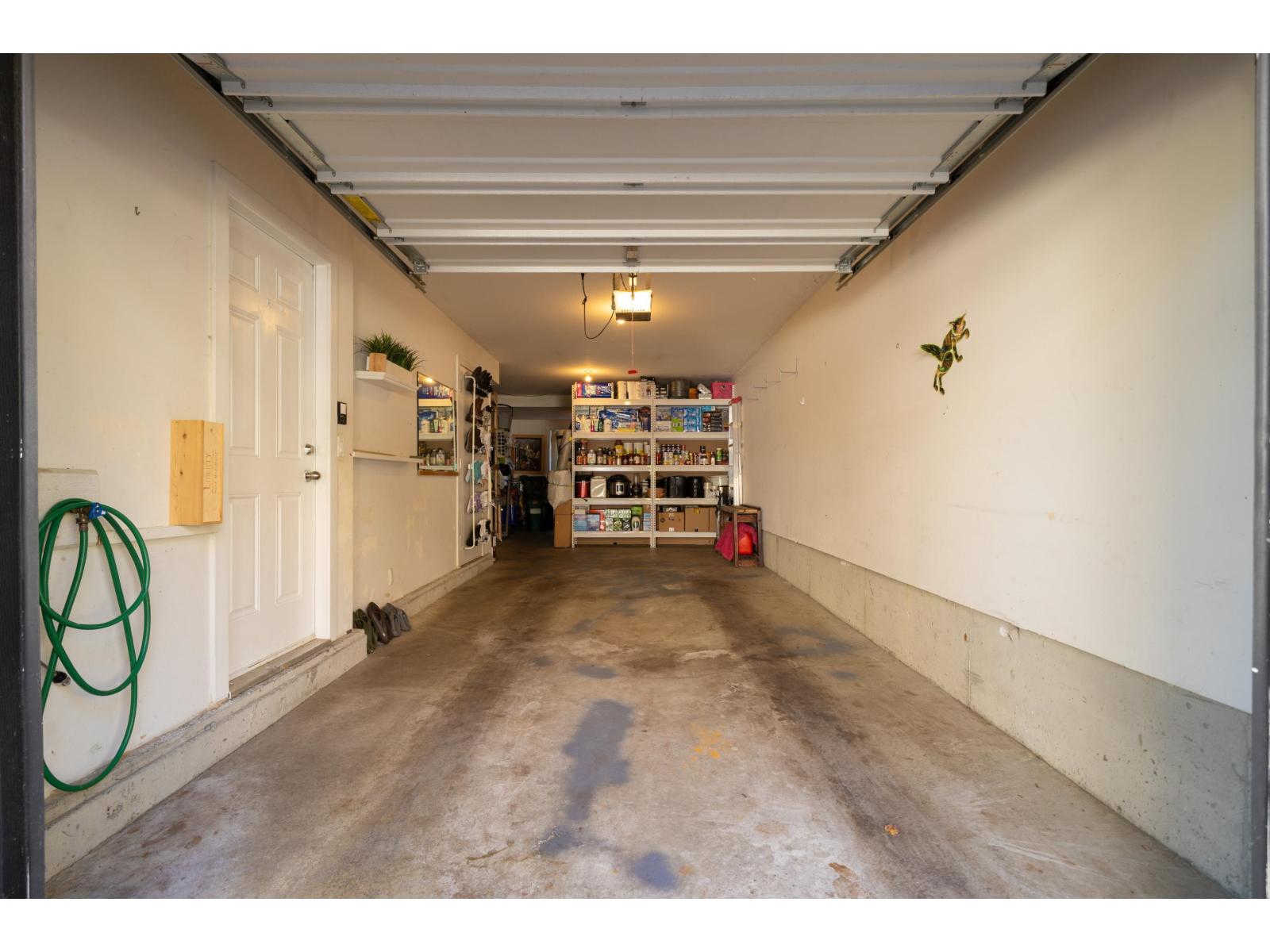 27 19448 68 Avenue Property Photo 26