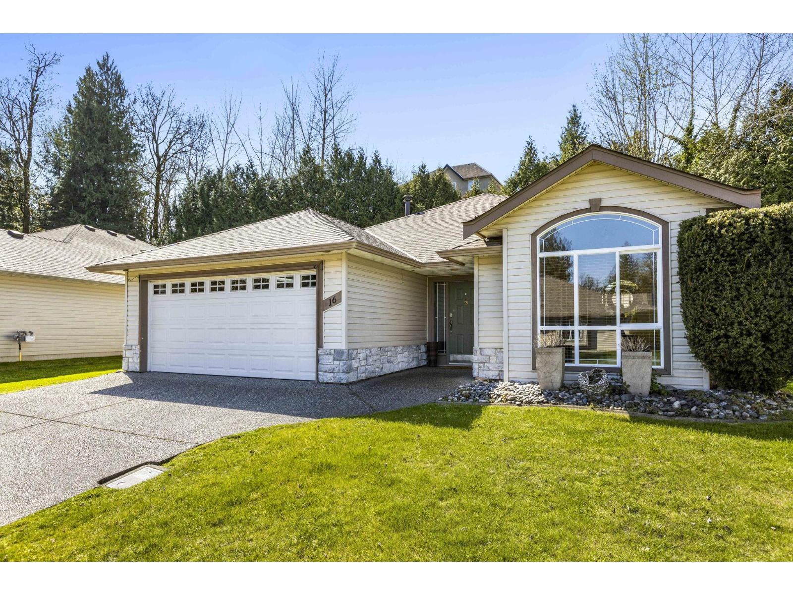 16 32250 Downes Road Property Photo 1