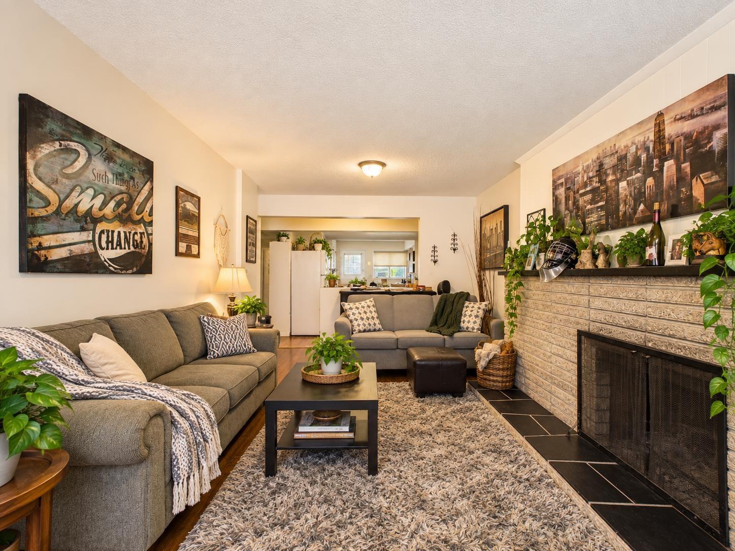 11272 11274 S 88 Avenue Property Photo 15