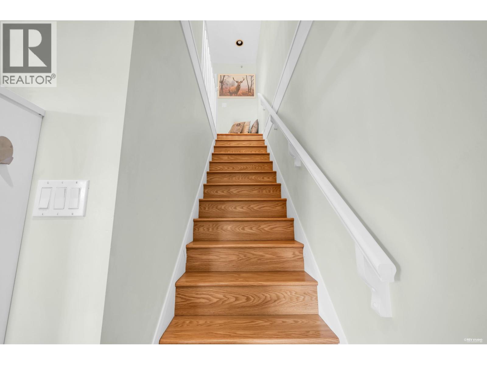 6925 Main Street Property Photo 17