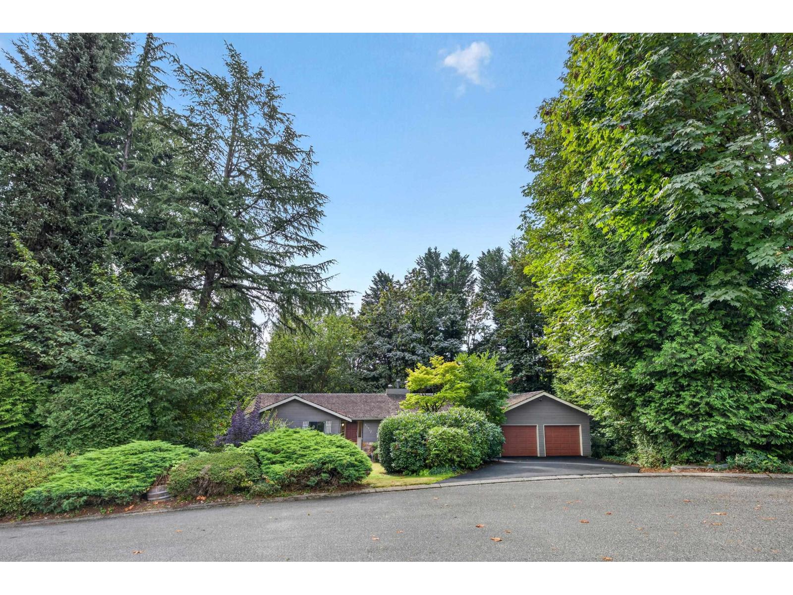 35312 Mckinley Place Property Photo 3