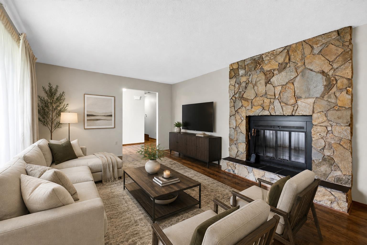 35312 Mckinley Place Property Photo 8