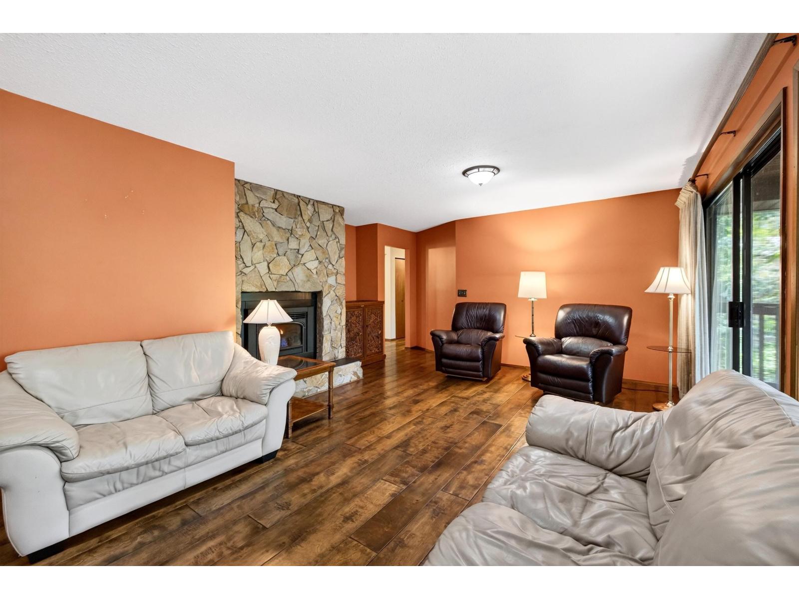 35312 Mckinley Place Property Photo 15