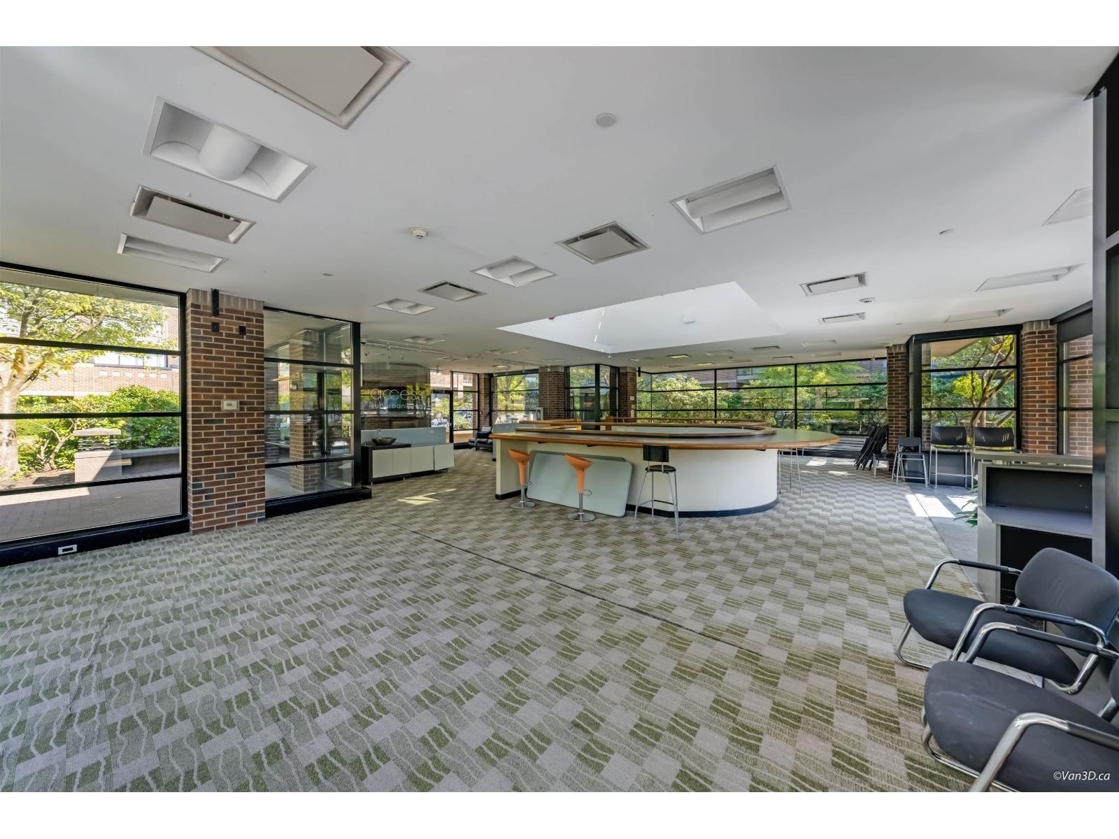 227 10838 City Parkway Property Photo 17
