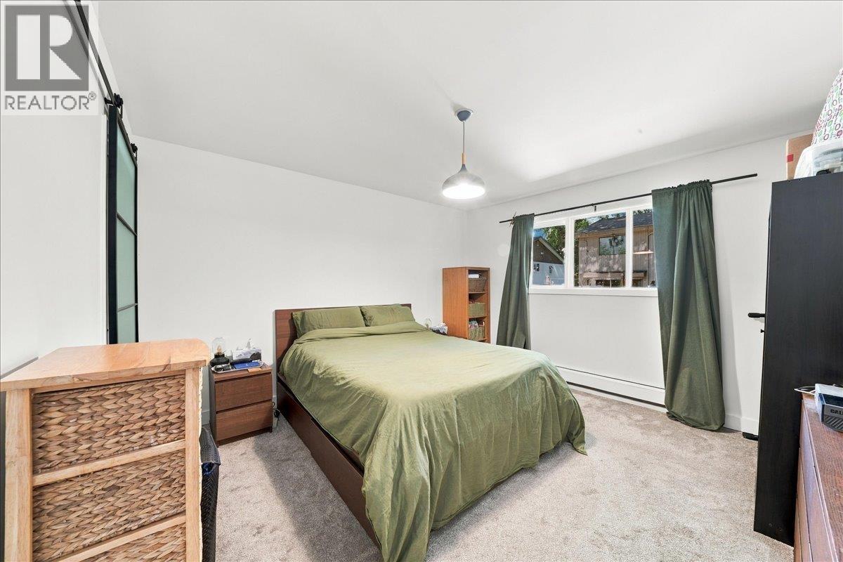 4151 Fircrest Place Property Photo 19