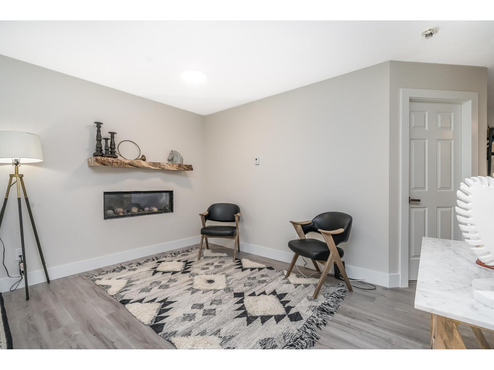 107 21937 48 Avenue Property Photo 10
