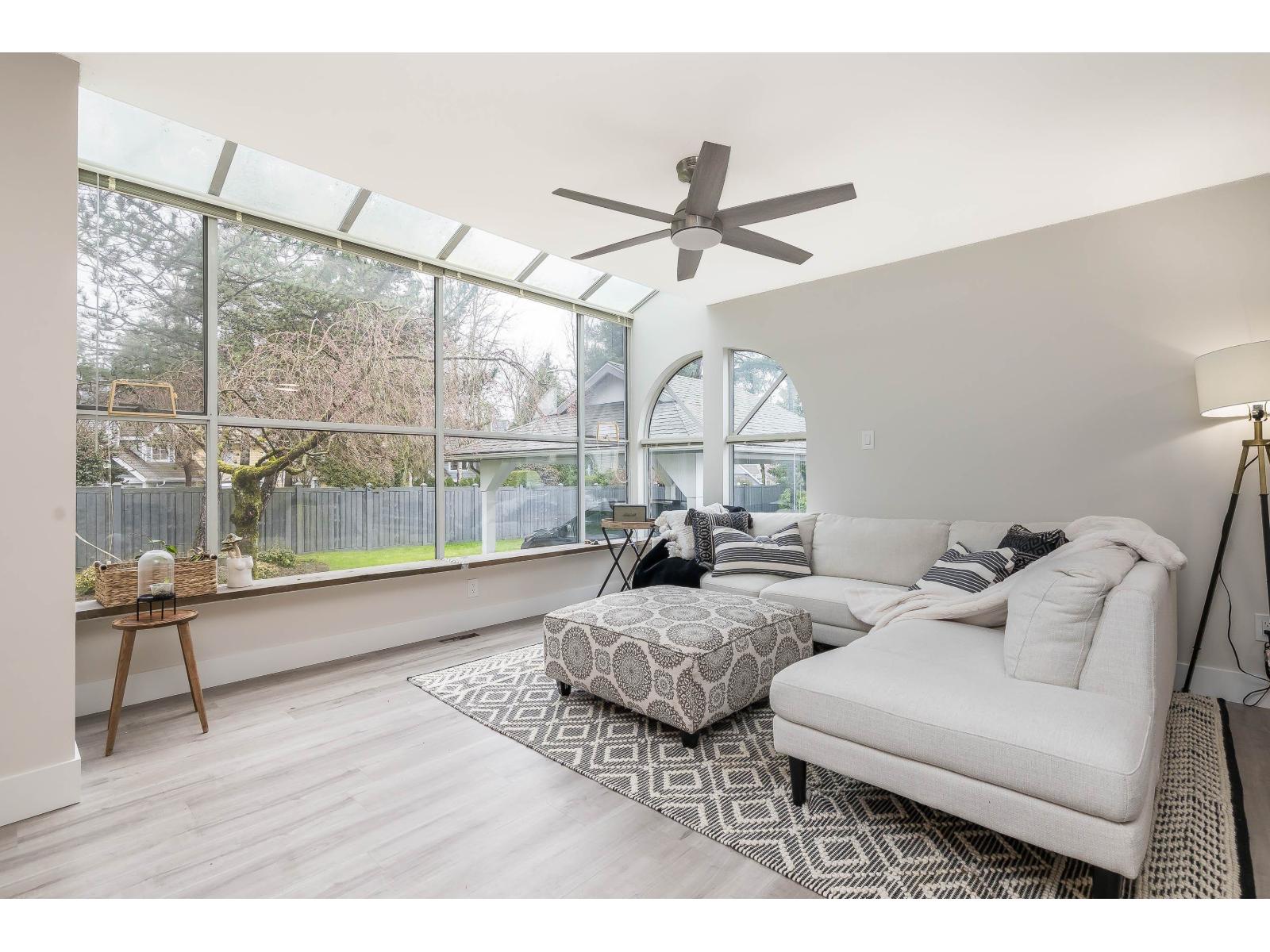 107 21937 48 Avenue Property Photo 12