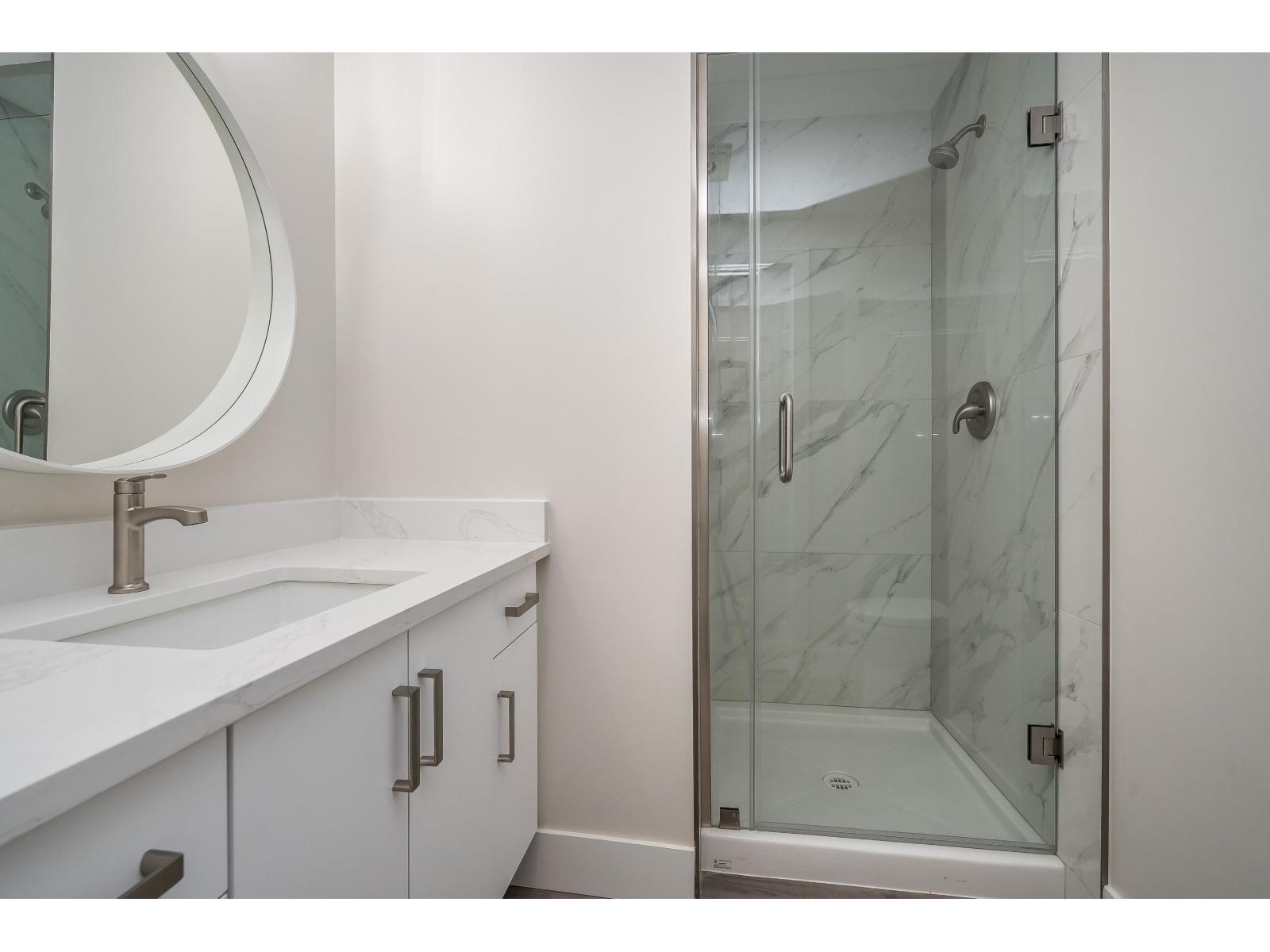 107 21937 48 Avenue Property Photo 18