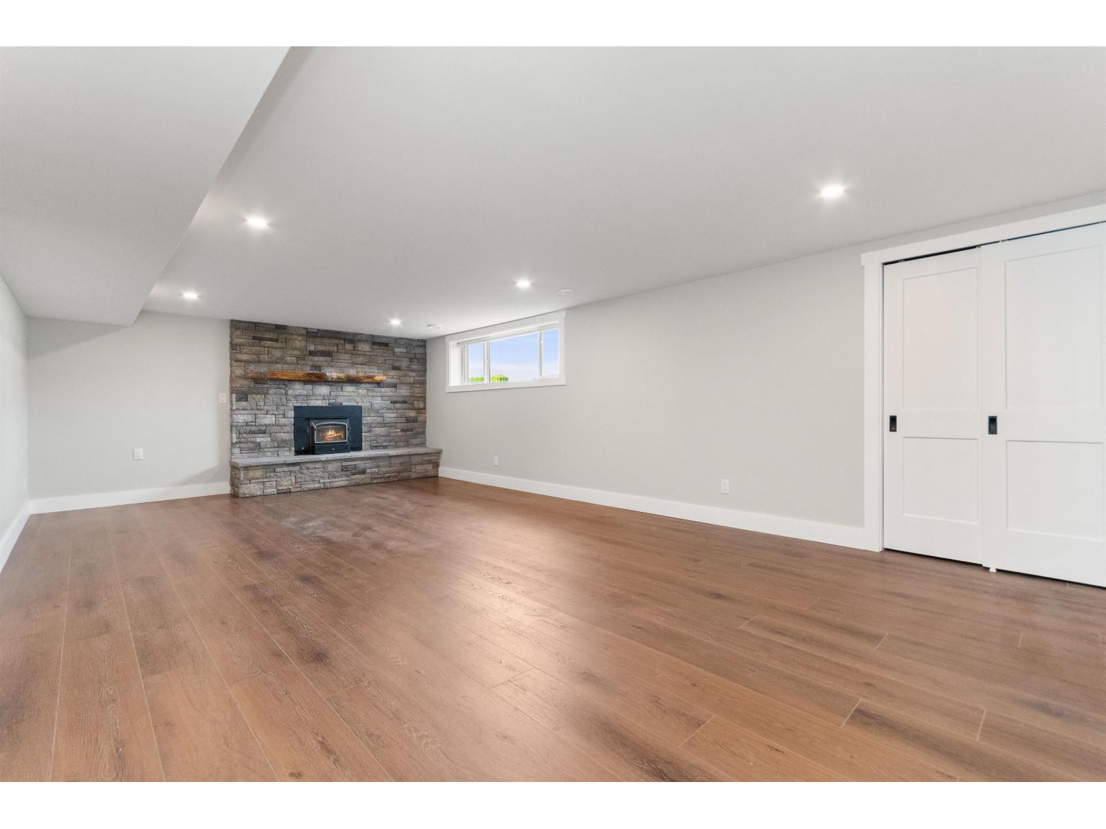 10195 Gillanders Road Property Photo 17