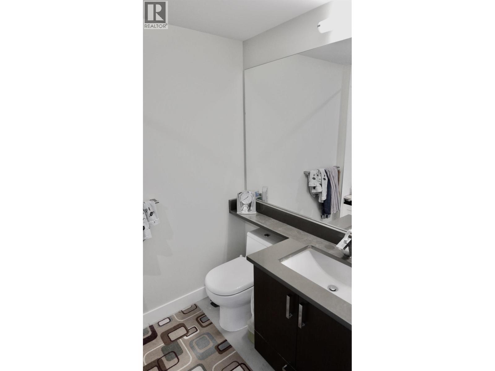 1503 7117 Elmbridge Way Property Photo 7