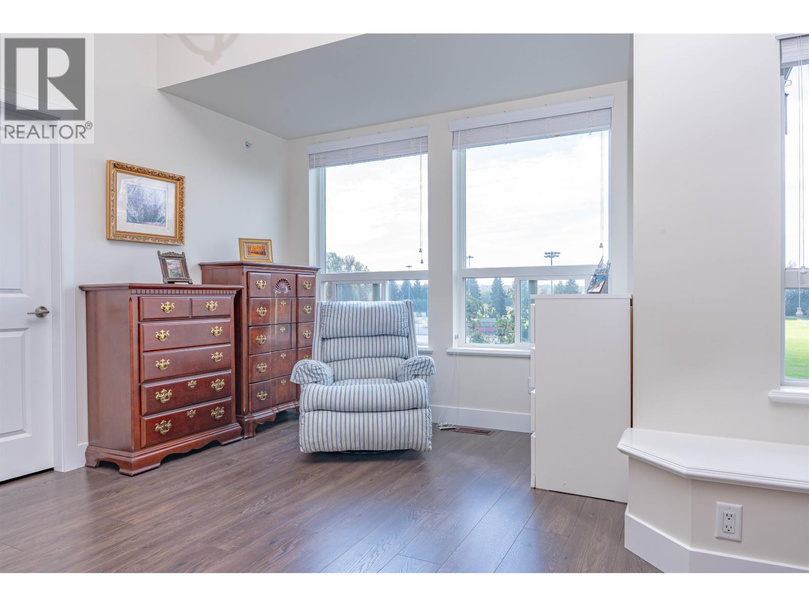 10329 238a Street Property Photo 16