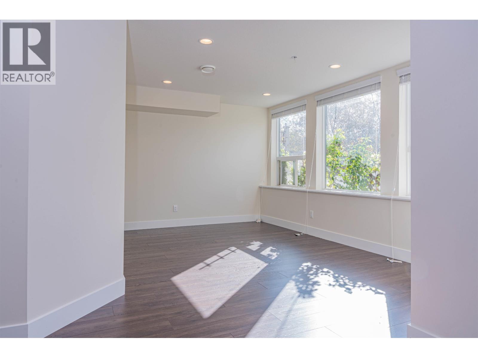 10329 238a Street Property Photo 23