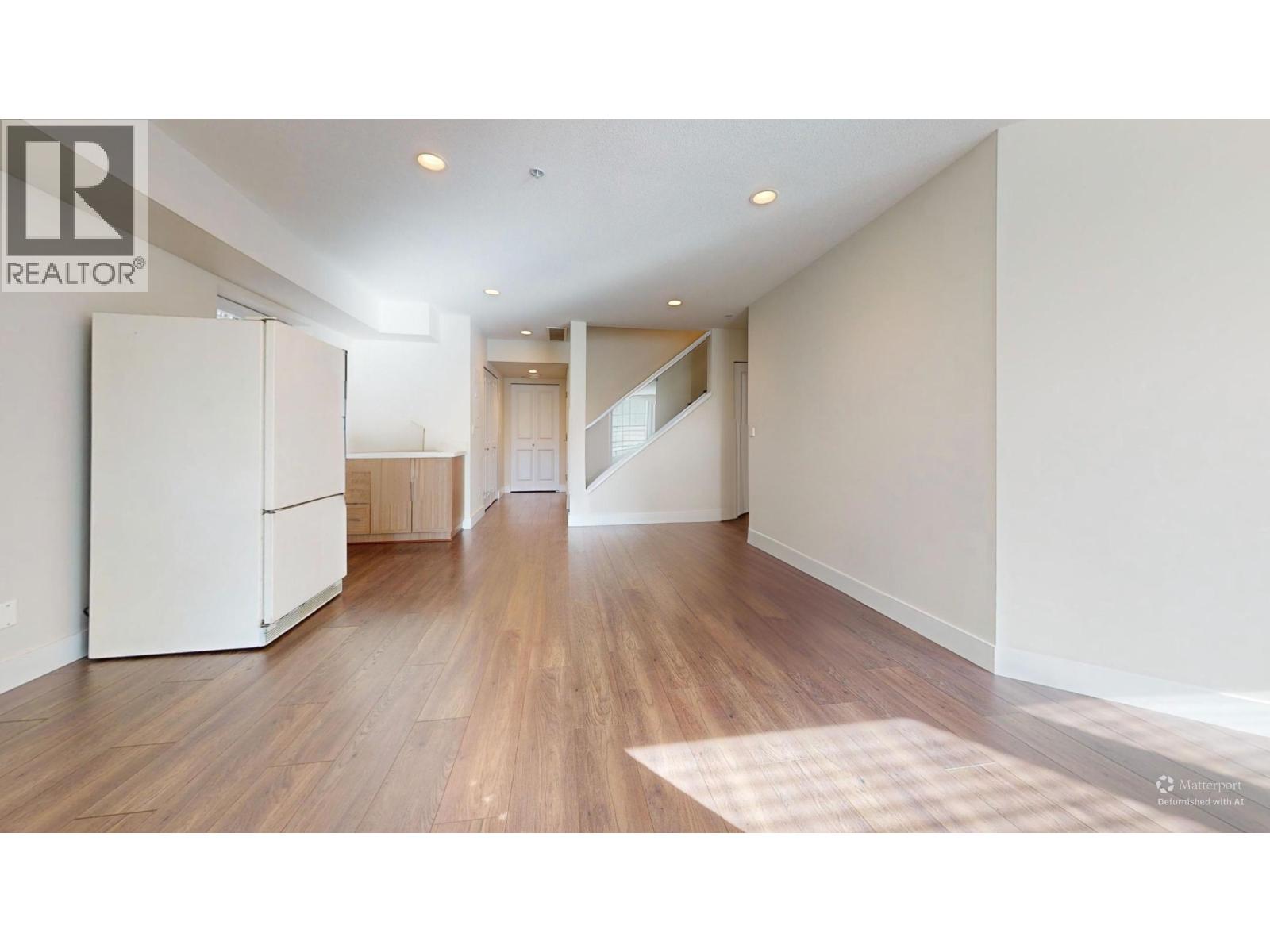 10329 238a Street Property Photo 24
