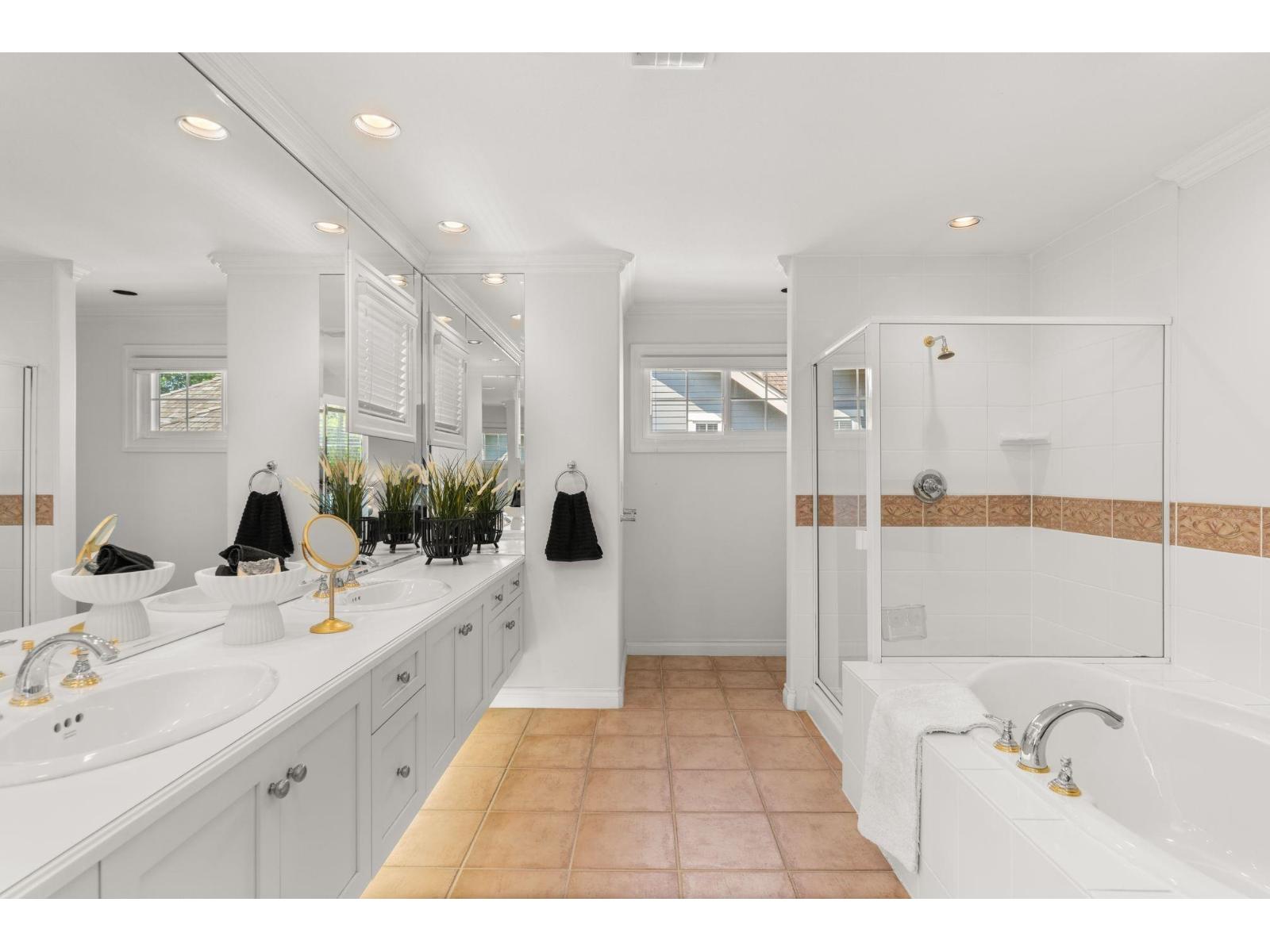 9 15715 34 Avenue Property Photo 23