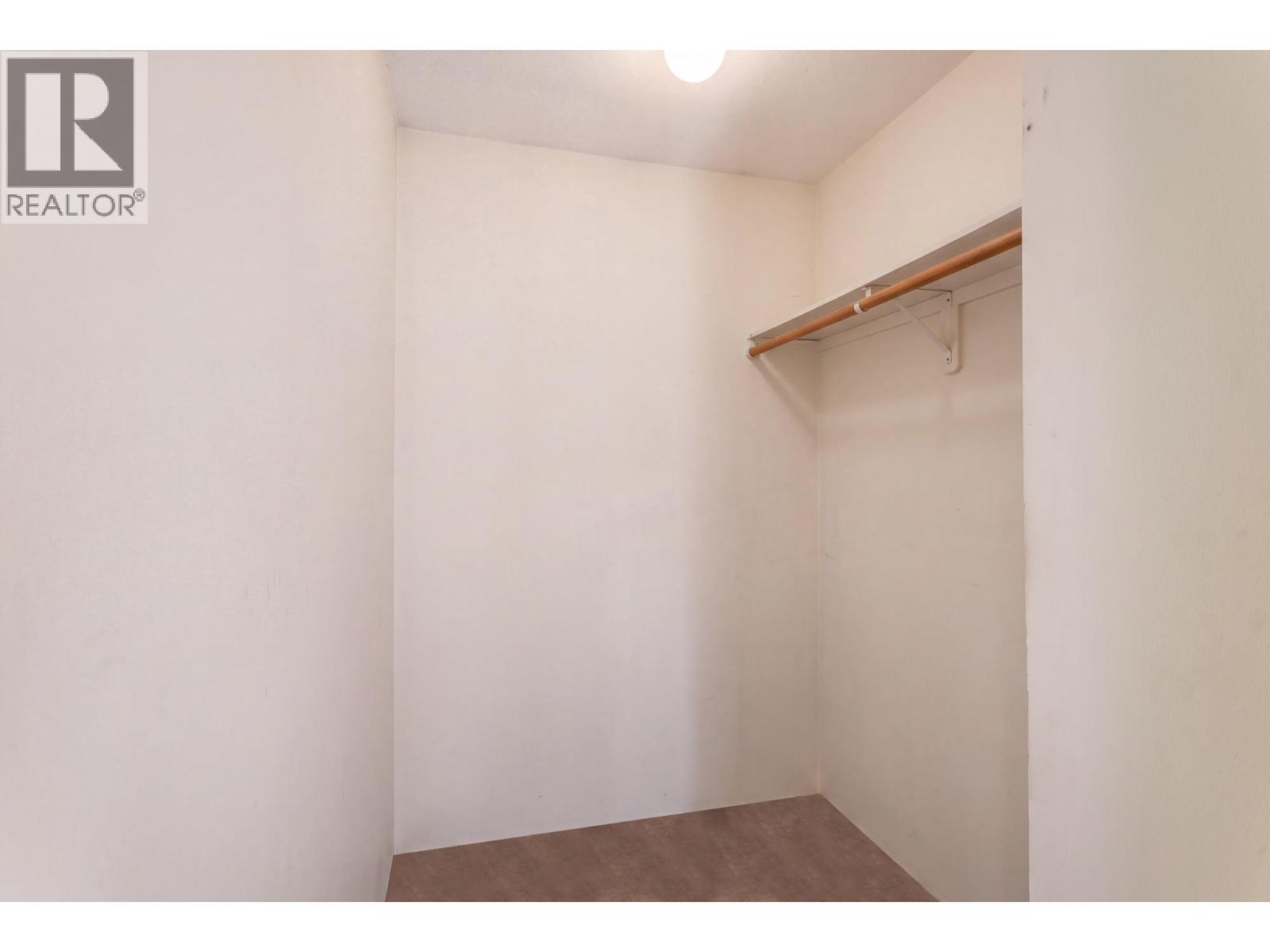 1678 E 13th Avenue Property Photo 29