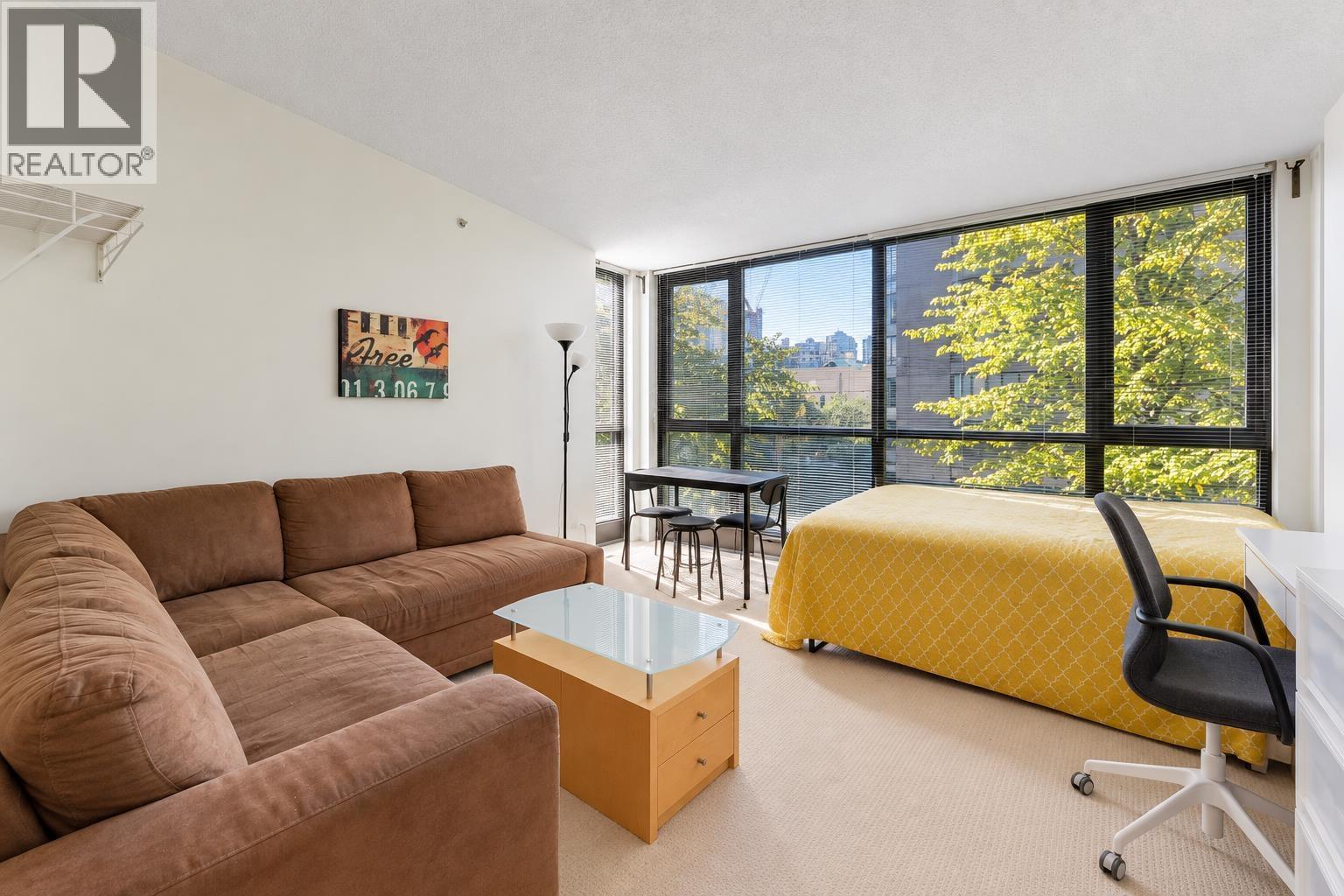 403 1367 Alberni Street Property Photo 5