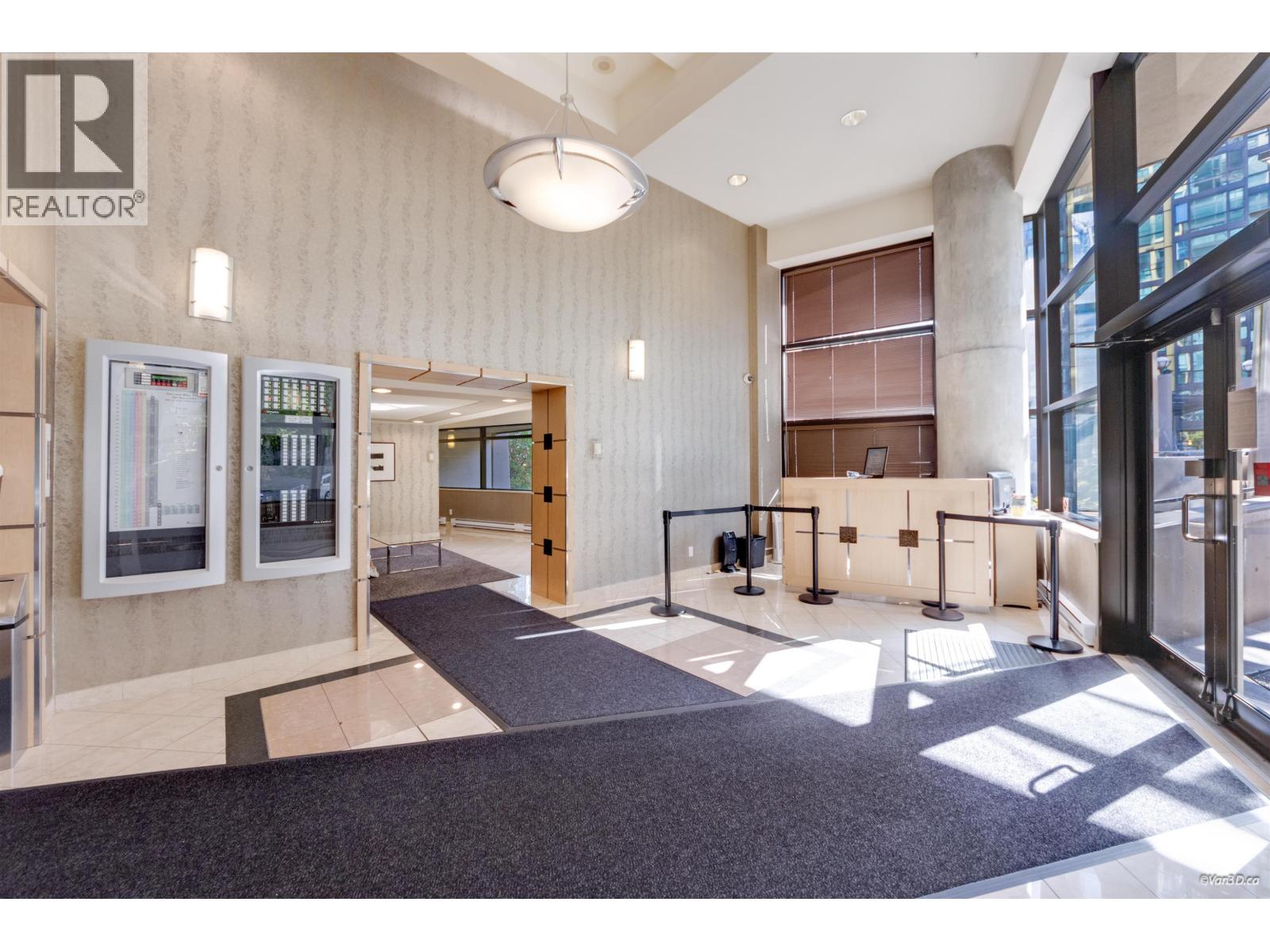 403 1367 Alberni Street Property Photo 17