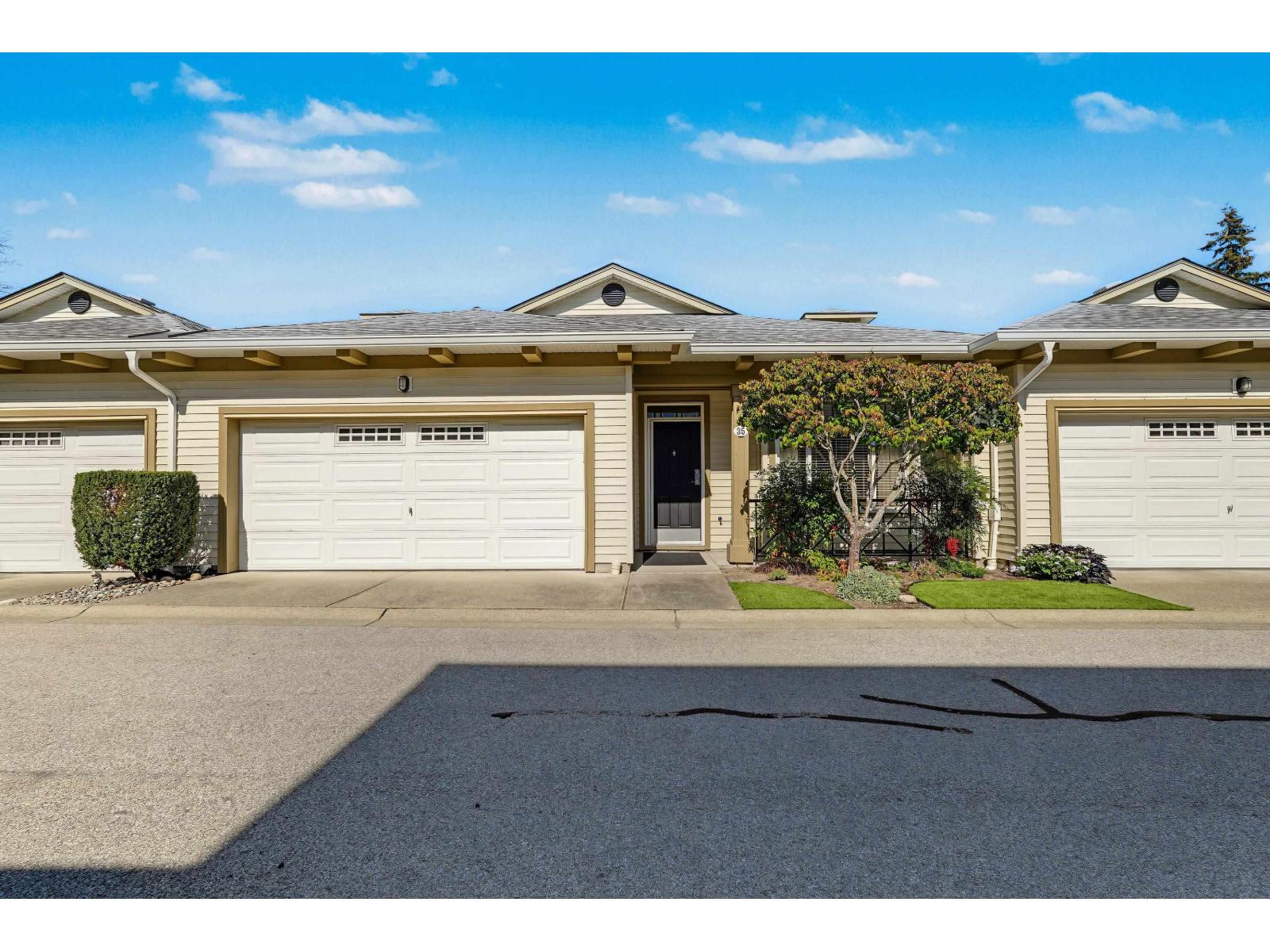 35 15188 62a Avenue Property Photo 1