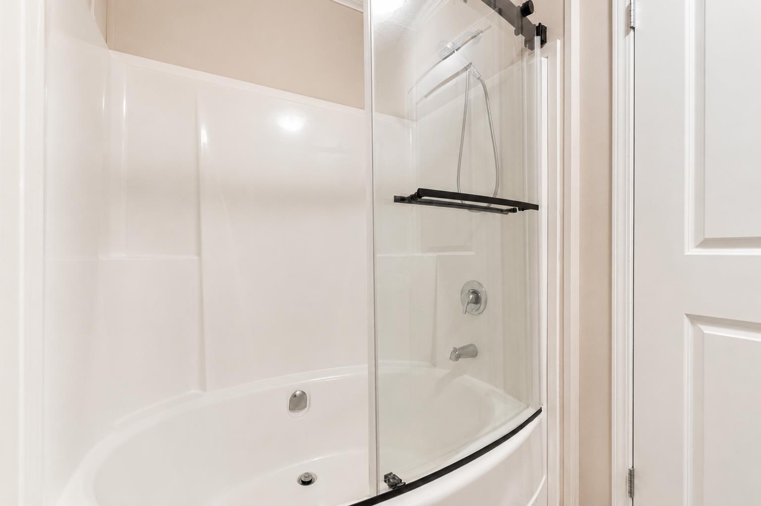 59060 Lougheed Highway #29 Property Photo 14