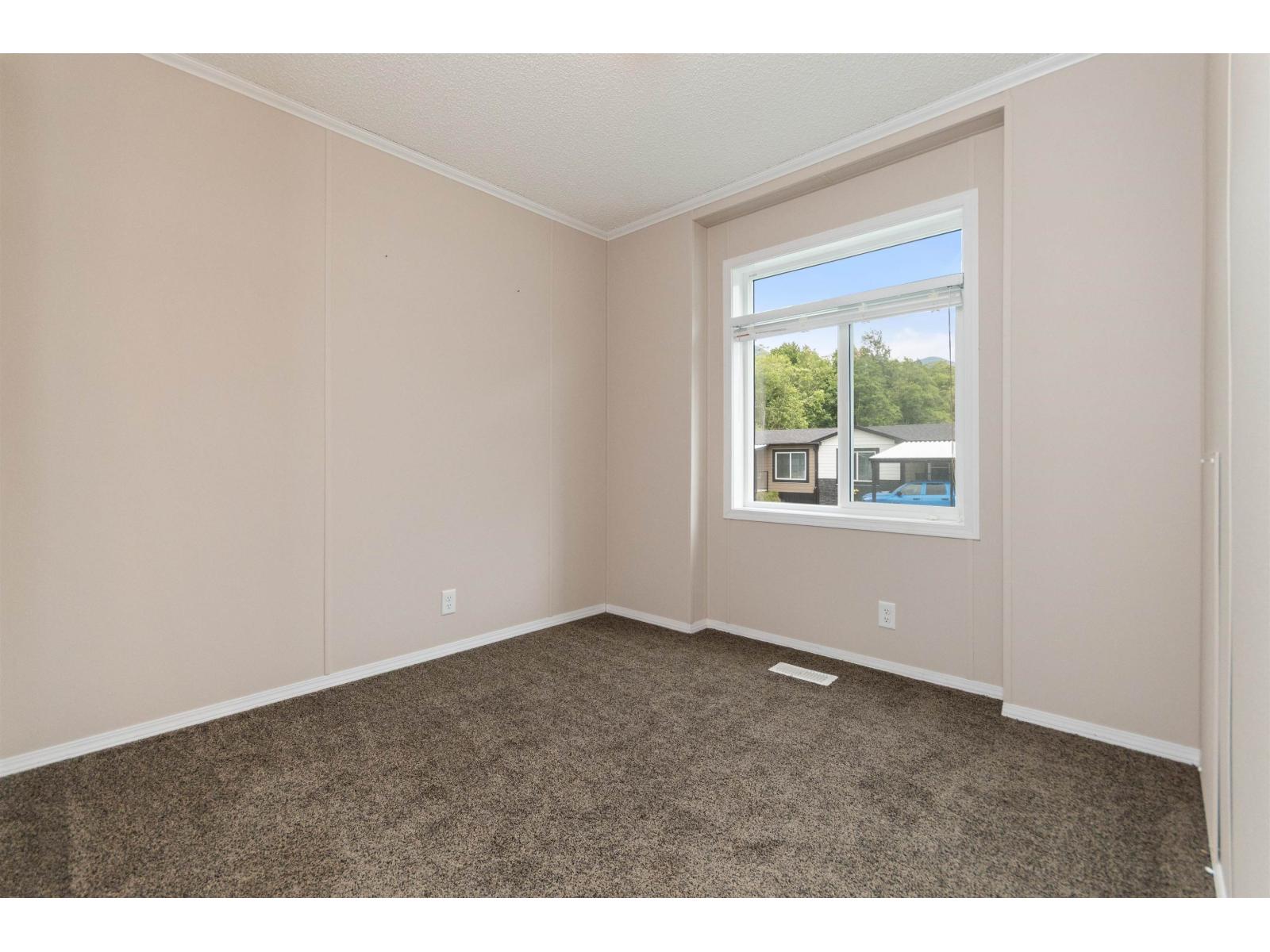 59060 Lougheed Highway #29 Property Photo 15