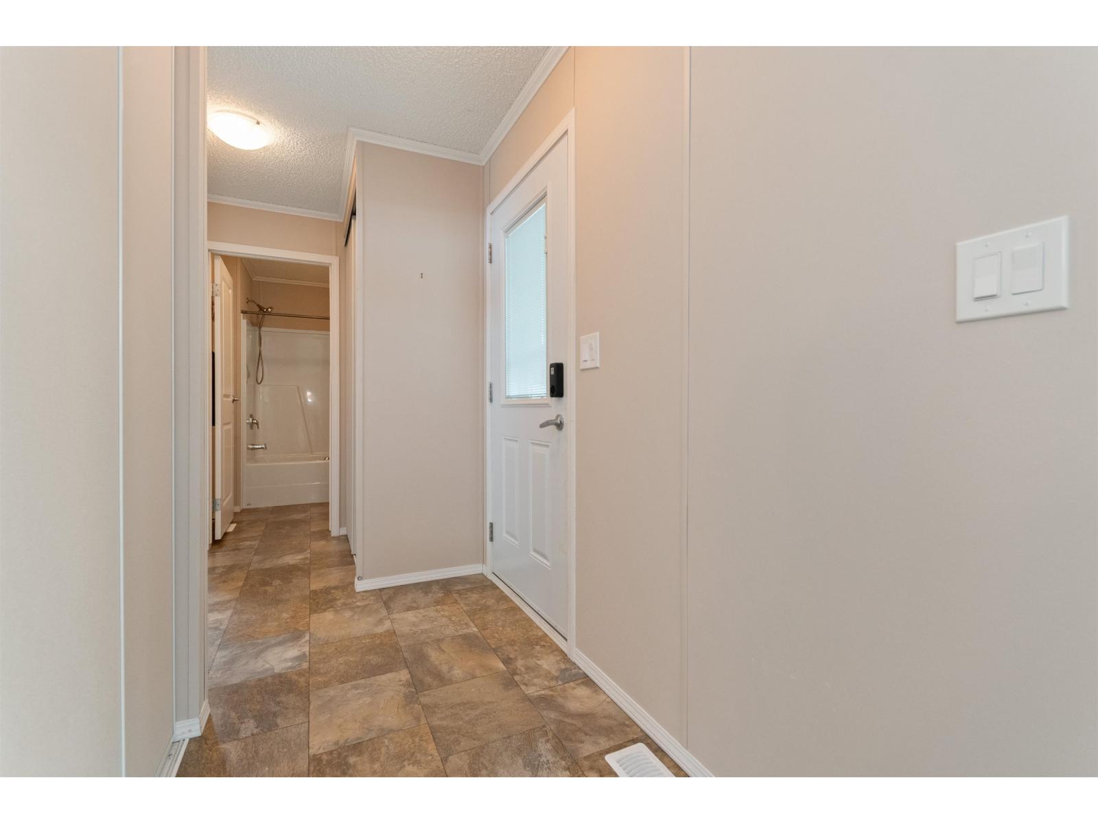 59060 Lougheed Highway #29 Property Photo 18