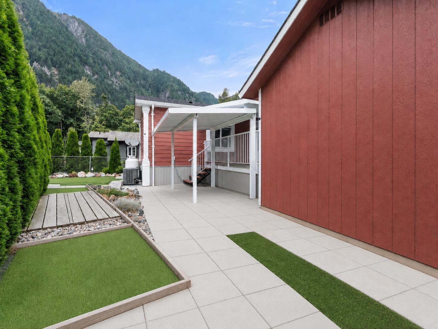 59060 Lougheed Highway #29 Property Photo 22
